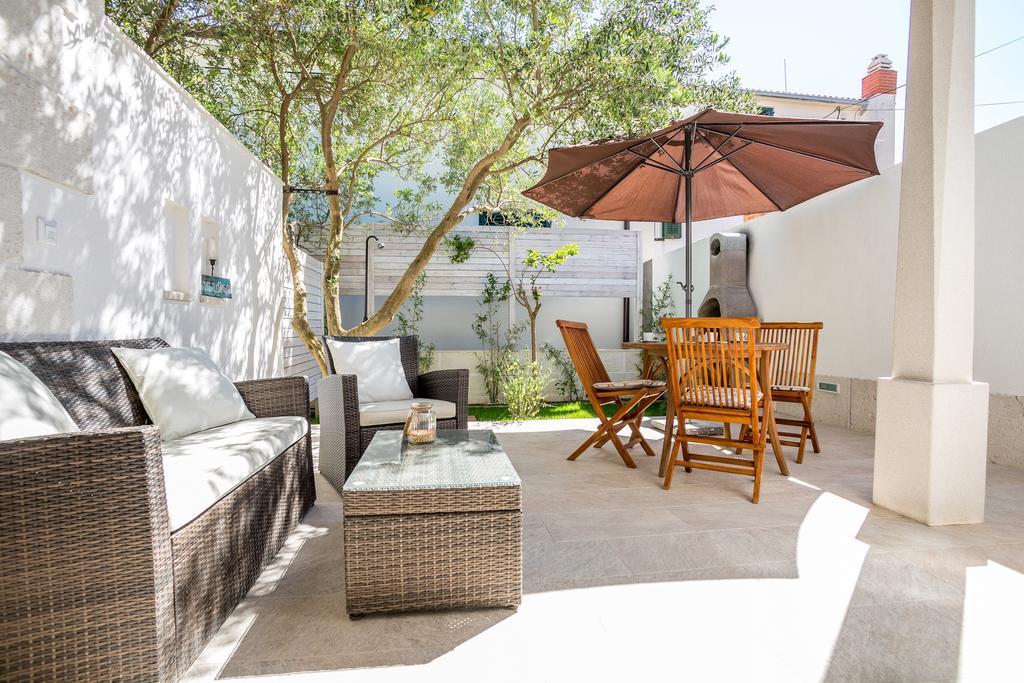 Zlatni Bol Apartments Kültér fotó