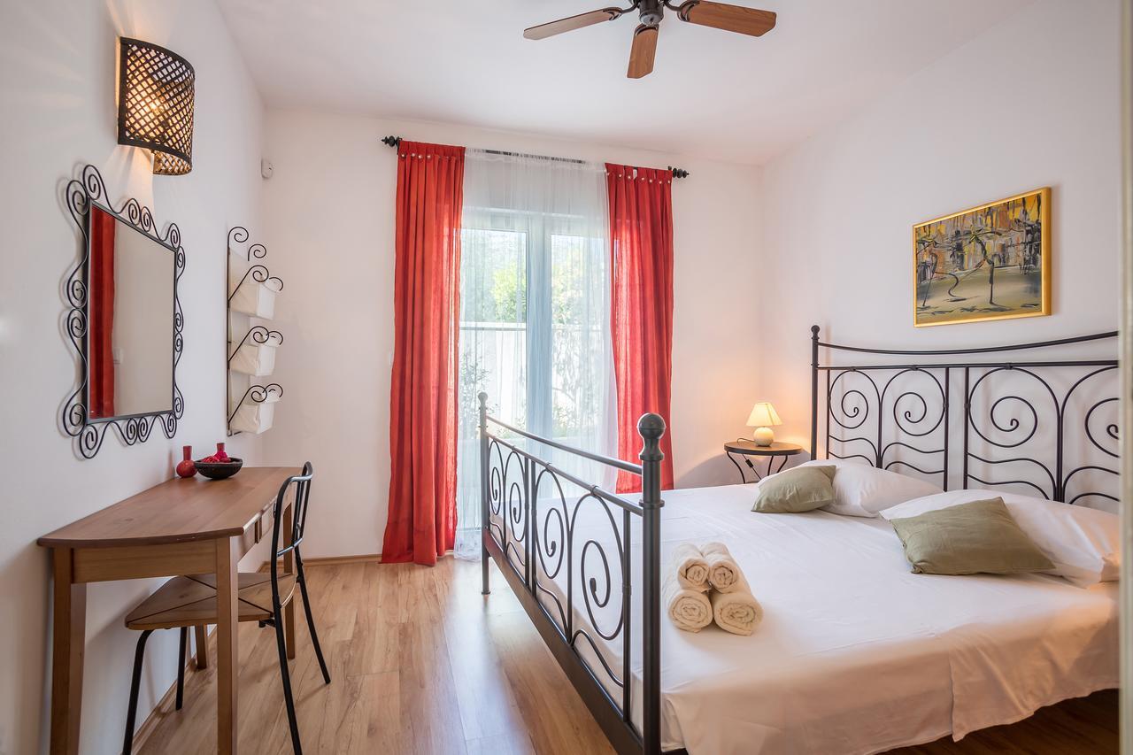 Zlatni Bol Apartments Kültér fotó